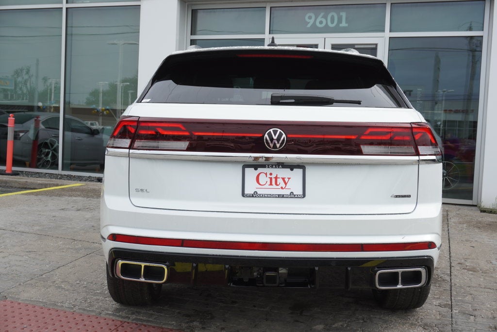 2026 Volkswagen Atlas Cross Sport SEL Premium R-Line