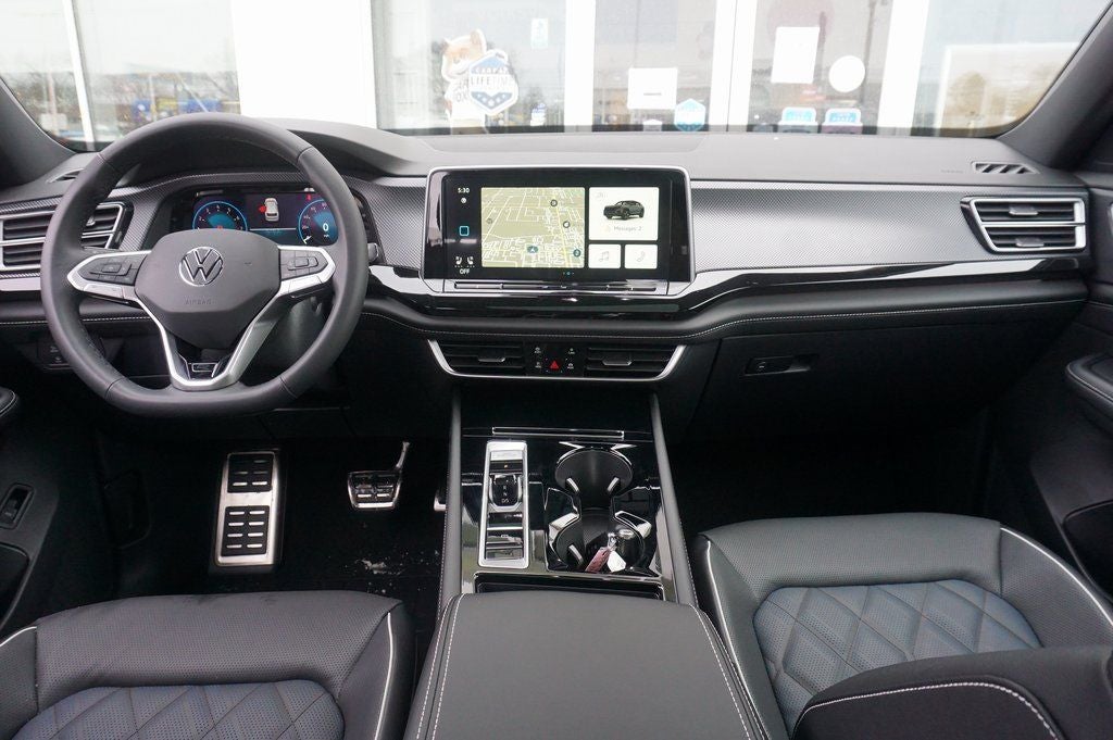 2026 Volkswagen Atlas Cross Sport 2.0T SEL Premium R-Line