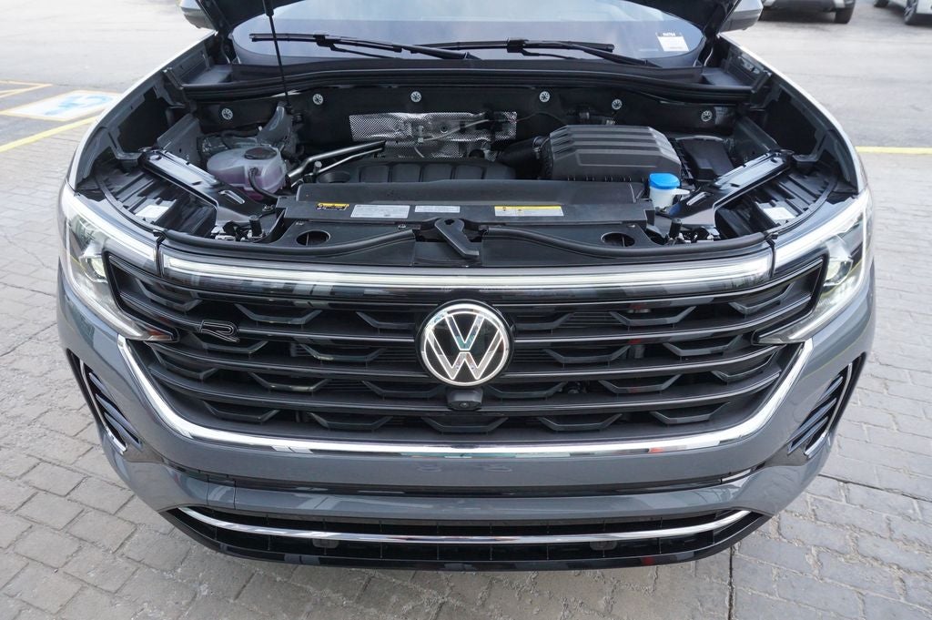 2026 Volkswagen Atlas Cross Sport 2.0T SEL Premium R-Line