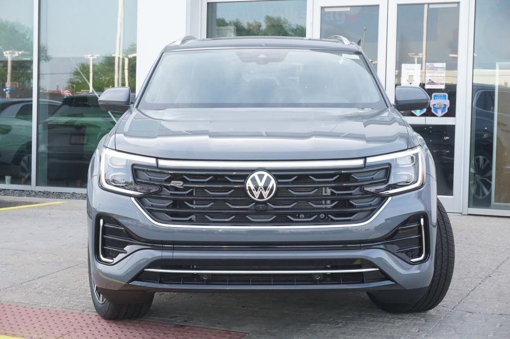 2026 Volkswagen Atlas Cross Sport 2.0T SEL Premium R-Line