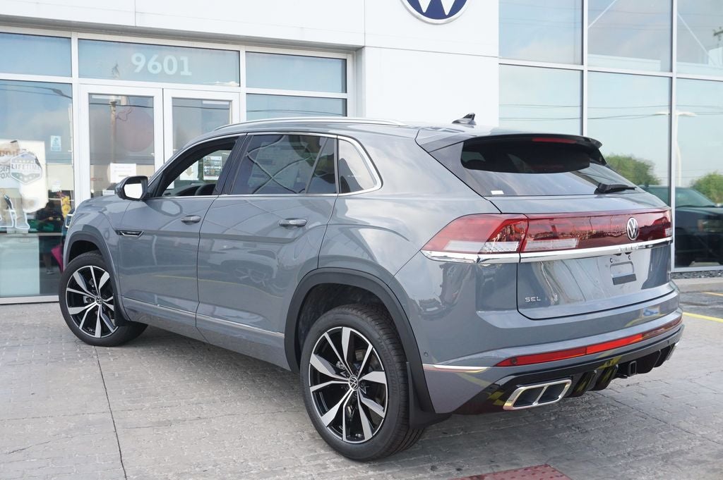 2026 Volkswagen Atlas Cross Sport 2.0T SEL Premium R-Line