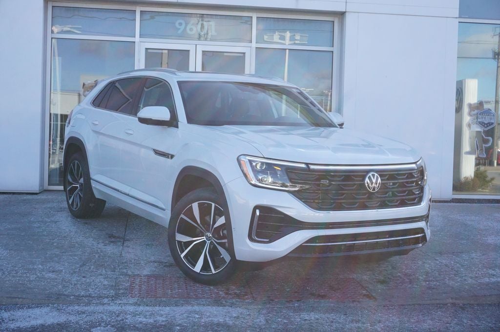 2026 Volkswagen Atlas Cross Sport 2.0T SEL Premium R-Line