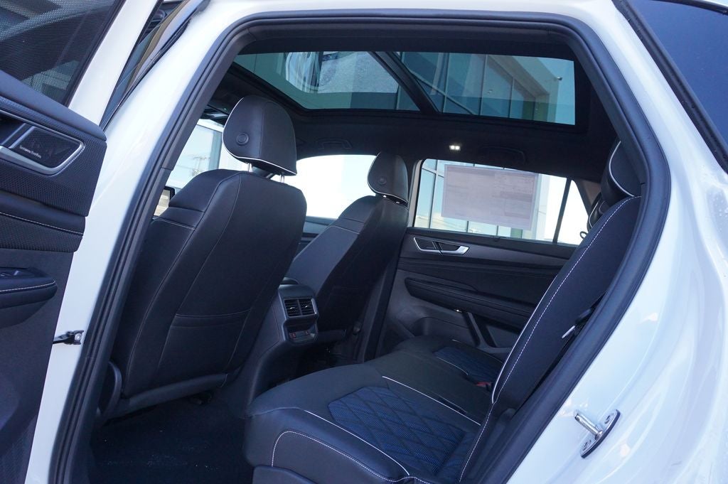 2026 Volkswagen Atlas Cross Sport 2.0T SEL Premium R-Line