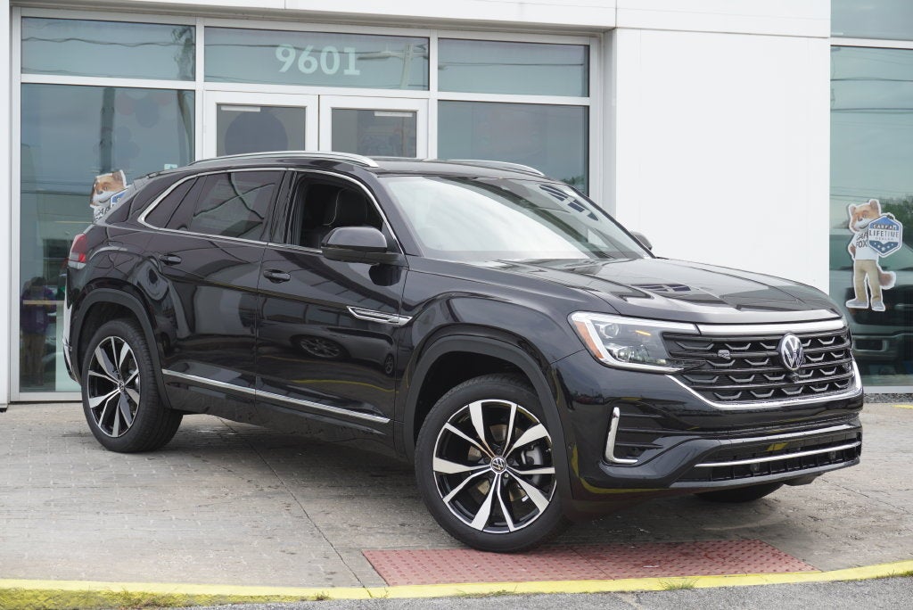 2026 Volkswagen Atlas Cross Sport SEL Premium R-Line