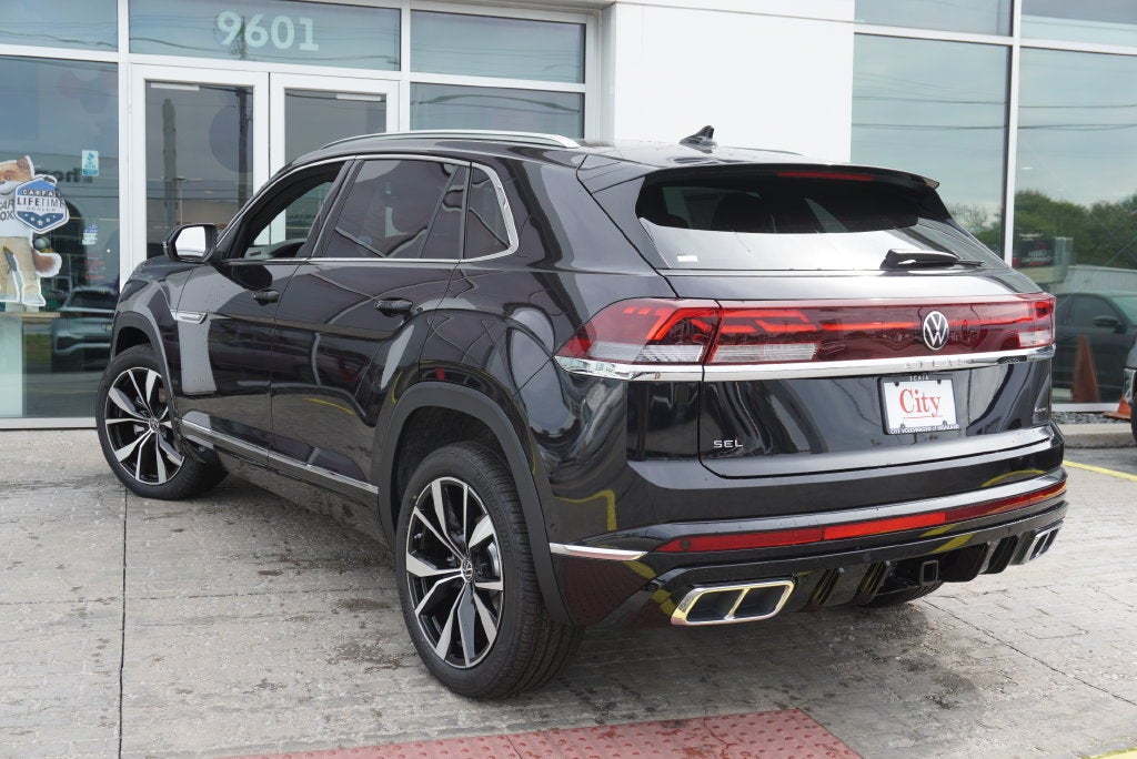 2026 Volkswagen Atlas Cross Sport SEL Premium R-Line