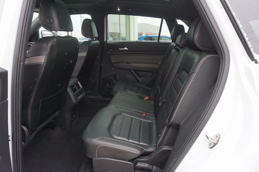 2023 Volkswagen Atlas Cross Sport 3.6L V6 SEL Premium R-Line