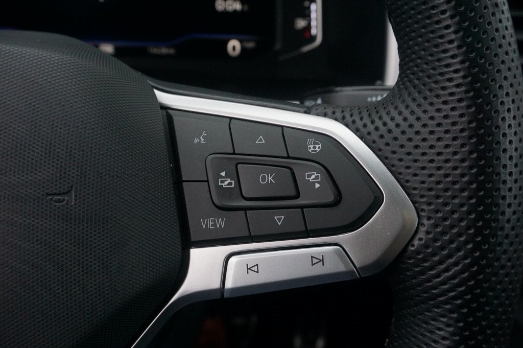 2023 Volkswagen Atlas Cross Sport 3.6L V6 SEL Premium R-Line