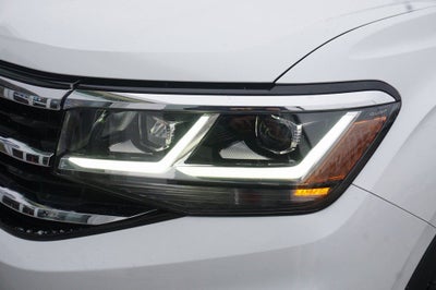 2023 Volkswagen Atlas Cross Sport 3.6L V6 SEL Premium R-Line