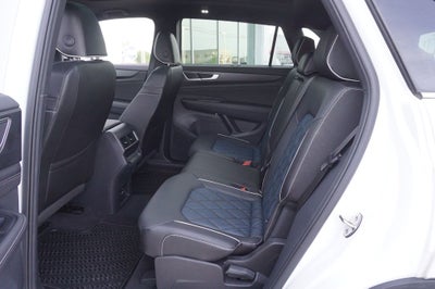 2025 Volkswagen Atlas Cross Sport 2.0T SEL Premium R-Line