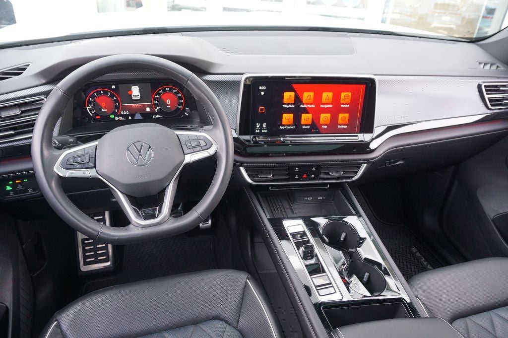2025 Volkswagen Atlas Cross Sport 2.0T SEL Premium R-Line