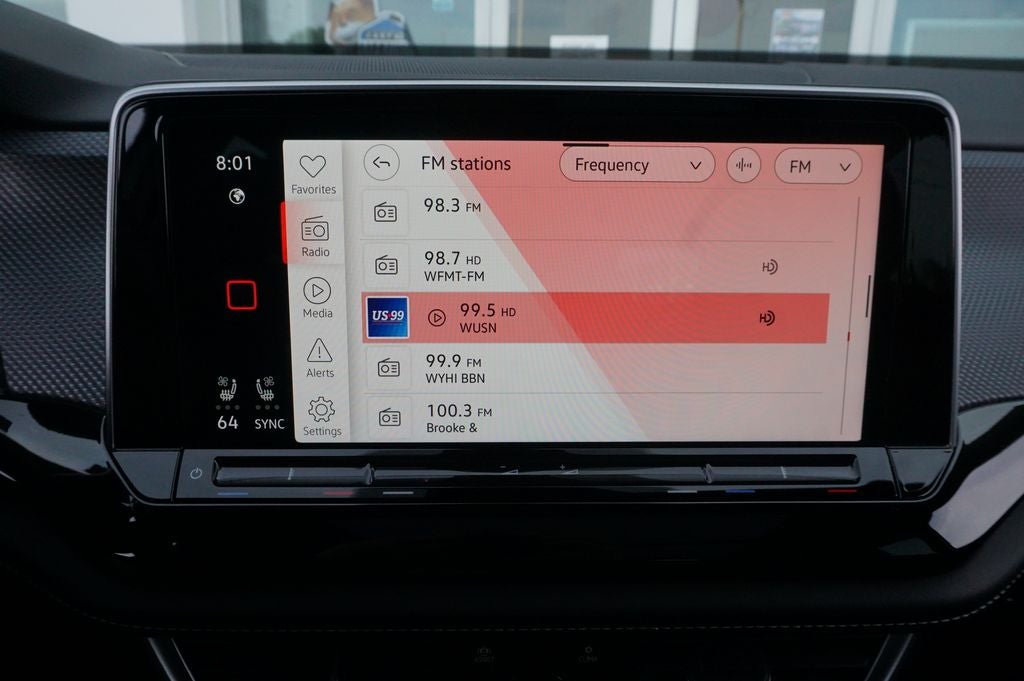2025 Volkswagen Atlas Cross Sport 2.0T SEL Premium R-Line