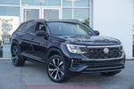 2025 Volkswagen Atlas Cross Sport 2.0T SEL Premium R-Line
