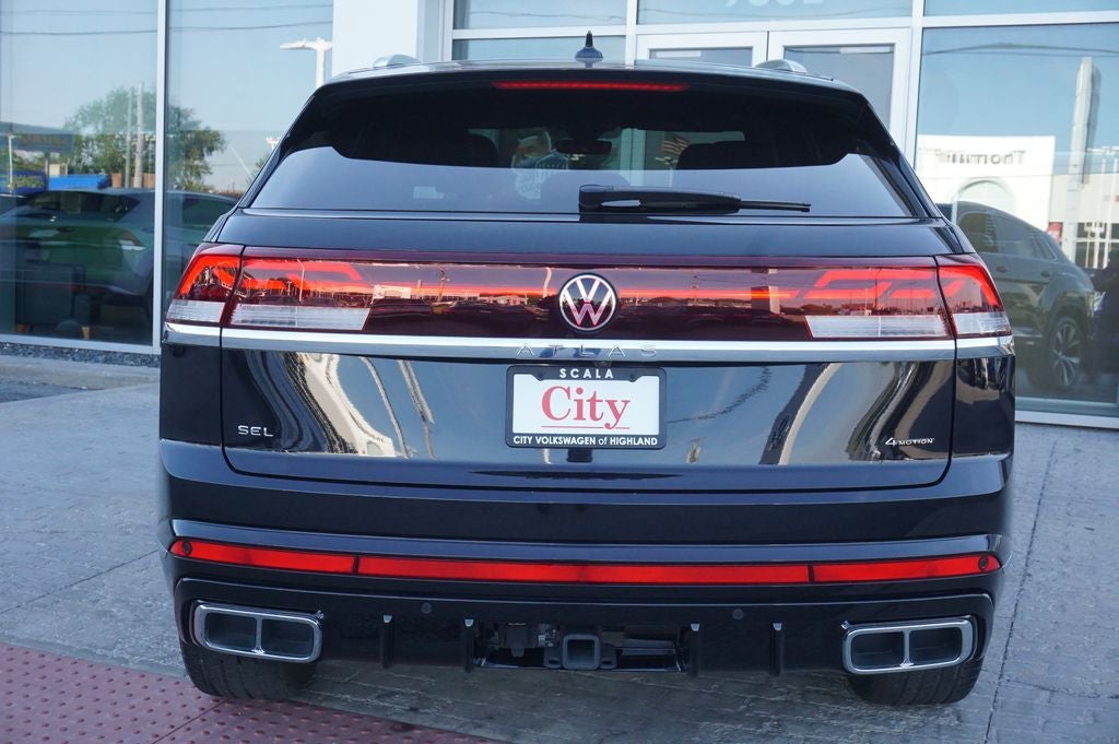 2025 Volkswagen Atlas Cross Sport 2.0T SEL Premium R-Line