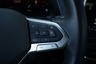 2025 Volkswagen Atlas Cross Sport 2.0T SEL Premium R-Line