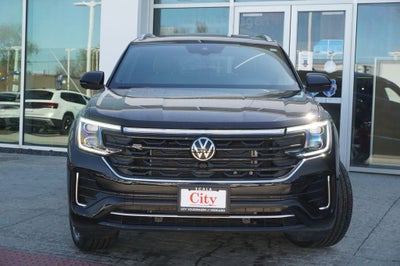2025 Volkswagen Atlas Cross Sport 2.0T SEL Premium R-Line