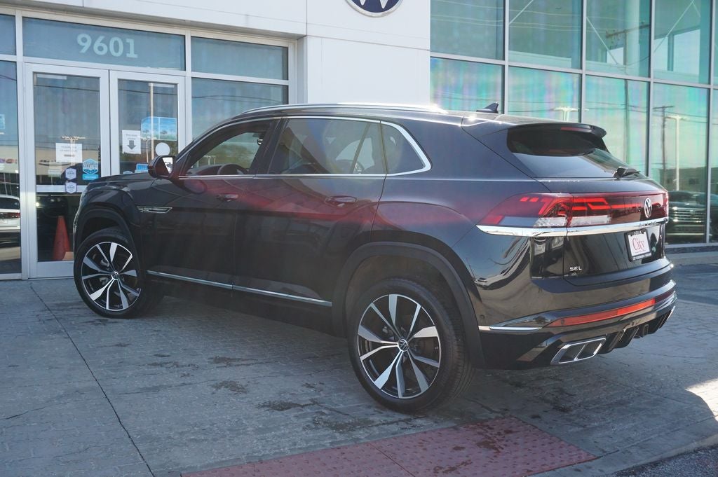 2025 Volkswagen Atlas Cross Sport 2.0T SEL Premium R-Line