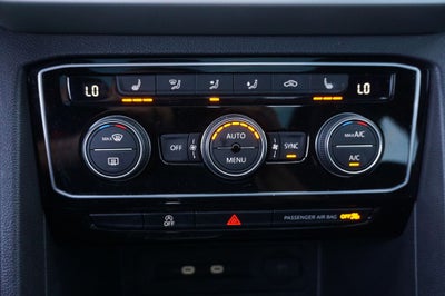 2023 Volkswagen Atlas Cross Sport 3.6L V6 SEL Premium R-Line