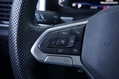 2023 Volkswagen Atlas Cross Sport 3.6L V6 SEL Premium R-Line