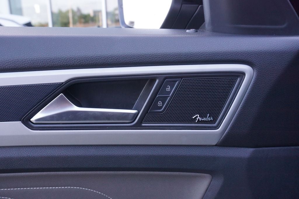 2023 Volkswagen Atlas Cross Sport 3.6L V6 SEL Premium R-Line