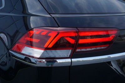 2023 Volkswagen Atlas Cross Sport 3.6L V6 SEL Premium R-Line