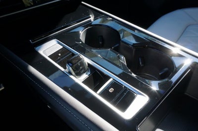 2025 Volkswagen Atlas Cross Sport 2.0T SEL Premium R-Line