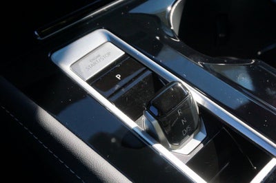 2025 Volkswagen Atlas Cross Sport 2.0T SEL Premium R-Line