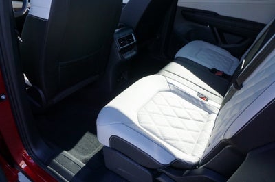 2025 Volkswagen Atlas Cross Sport 2.0T SEL Premium R-Line