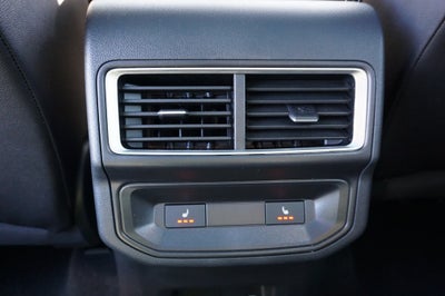 2025 Volkswagen Atlas Cross Sport 2.0T SEL Premium R-Line