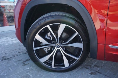 2025 Volkswagen Atlas Cross Sport 2.0T SEL Premium R-Line