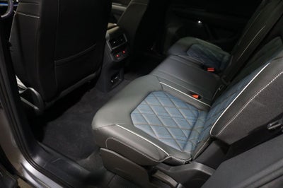2025 Volkswagen Atlas Cross Sport 2.0T SEL Premium R-Line