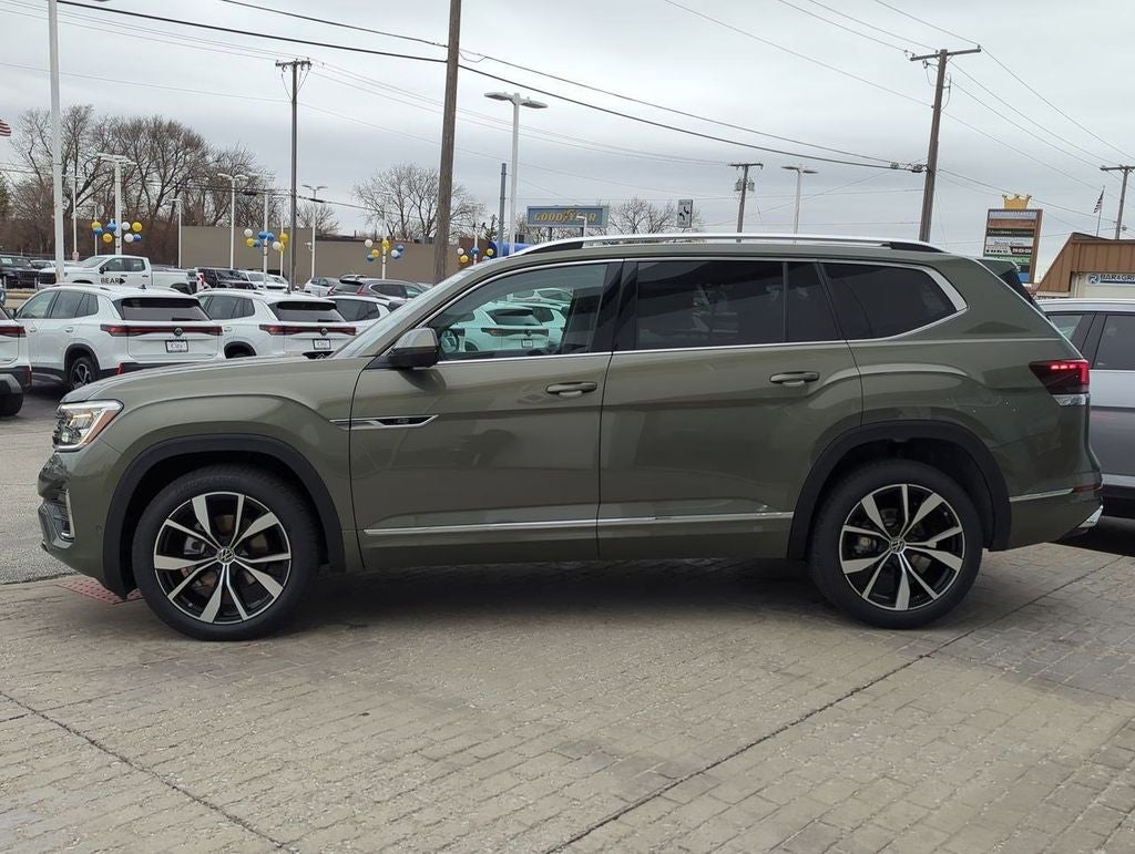 2026 Volkswagen Atlas 2.0T SEL Premium R-Line