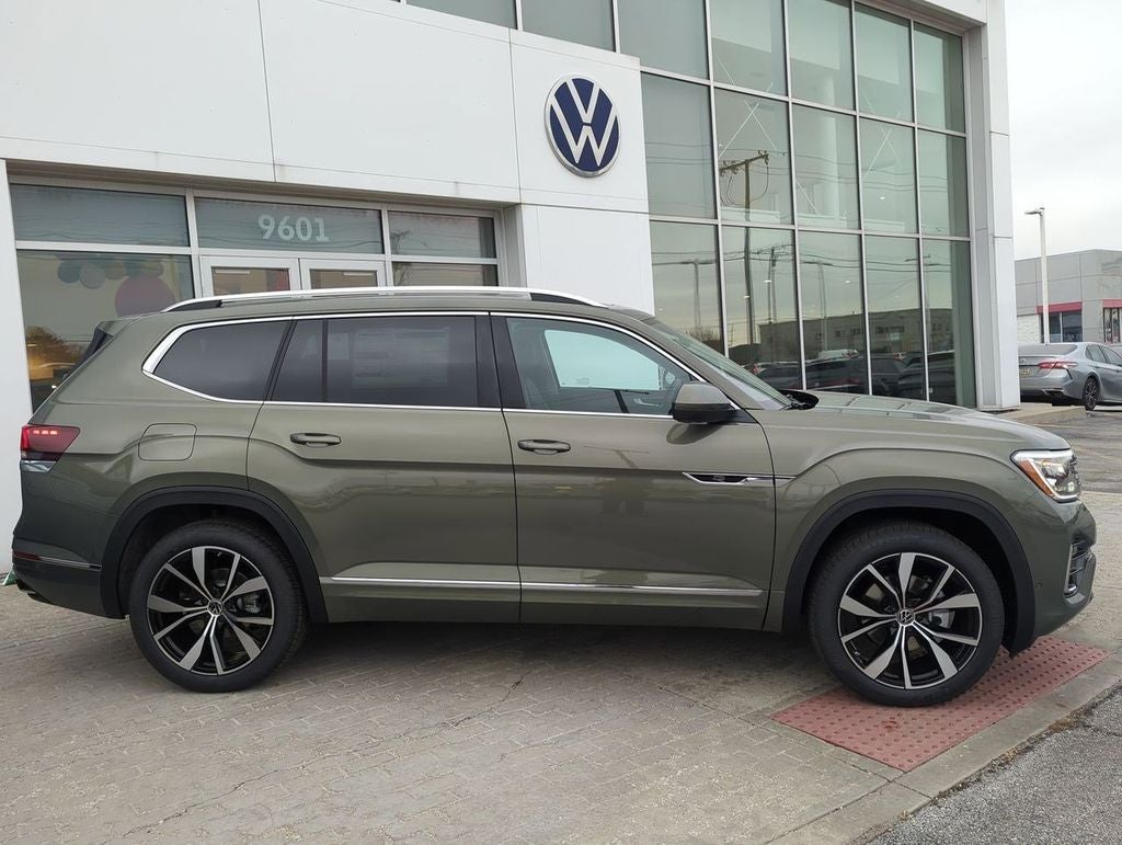 2026 Volkswagen Atlas 2.0T SEL Premium R-Line