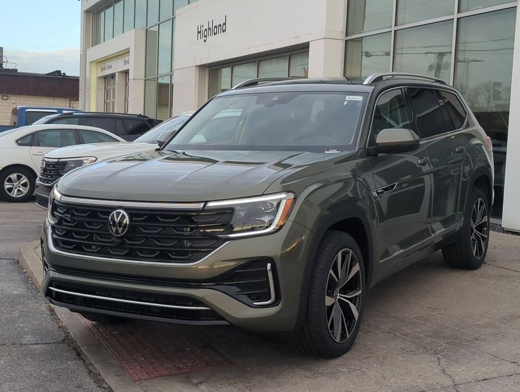 2026 Volkswagen Atlas 2.0T SEL Premium R-Line