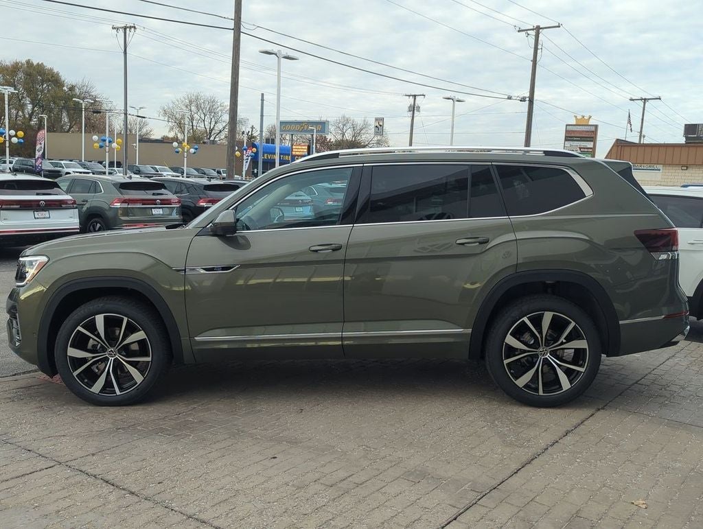 2026 Volkswagen Atlas 2.0T SEL Premium R-Line