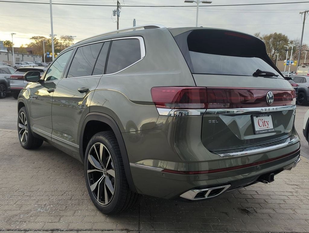 2026 Volkswagen Atlas 2.0T SEL Premium R-Line