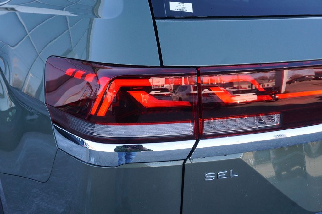 2026 Volkswagen Atlas 2.0T SEL Premium R-Line