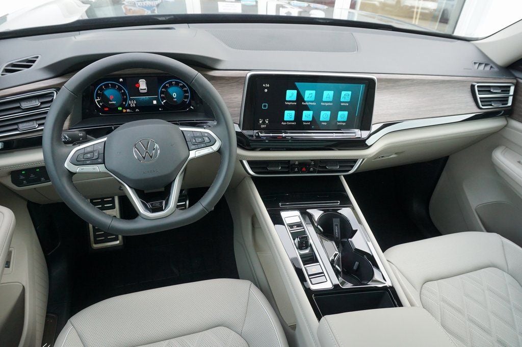 2026 Volkswagen Atlas 2.0T SEL Premium R-Line