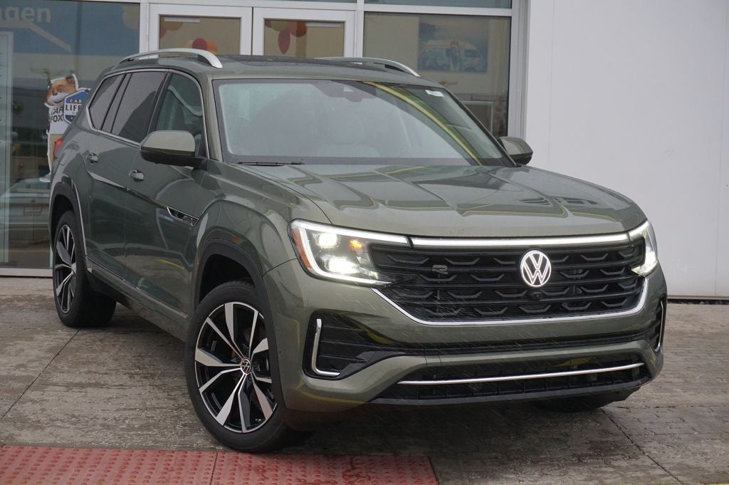 2026 Volkswagen Atlas 2.0T SEL Premium R-Line