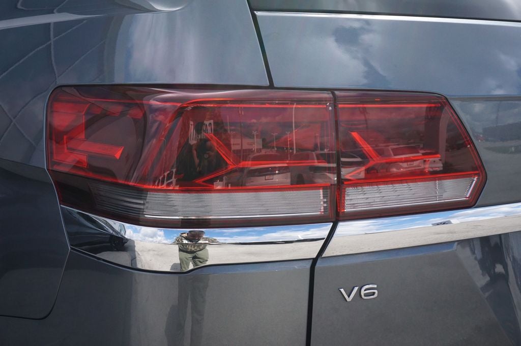 2021 Volkswagen Atlas 3.6L V6 SEL Premium R-Line