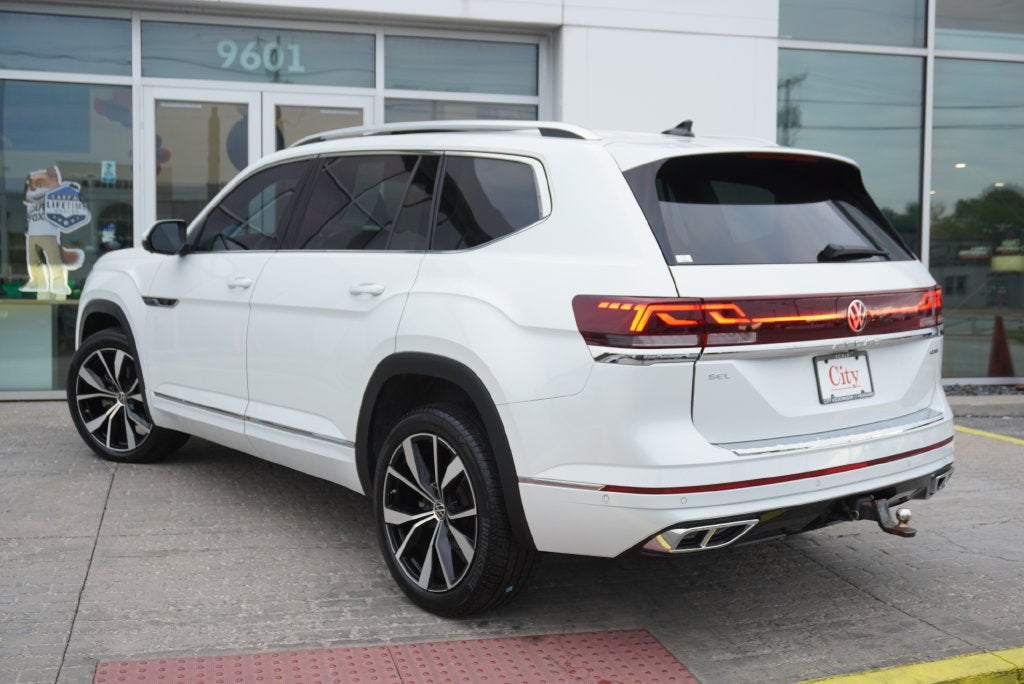 2024 Volkswagen Atlas 2.0T SEL Premium R-Line