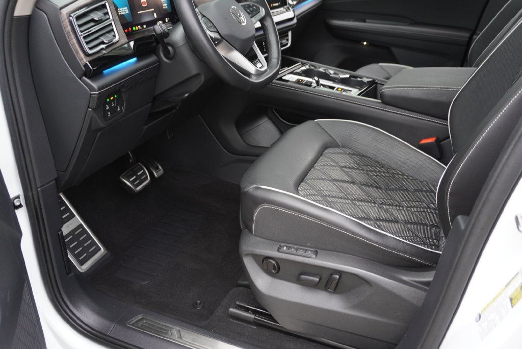 2024 Volkswagen Atlas 2.0T SEL Premium R-Line