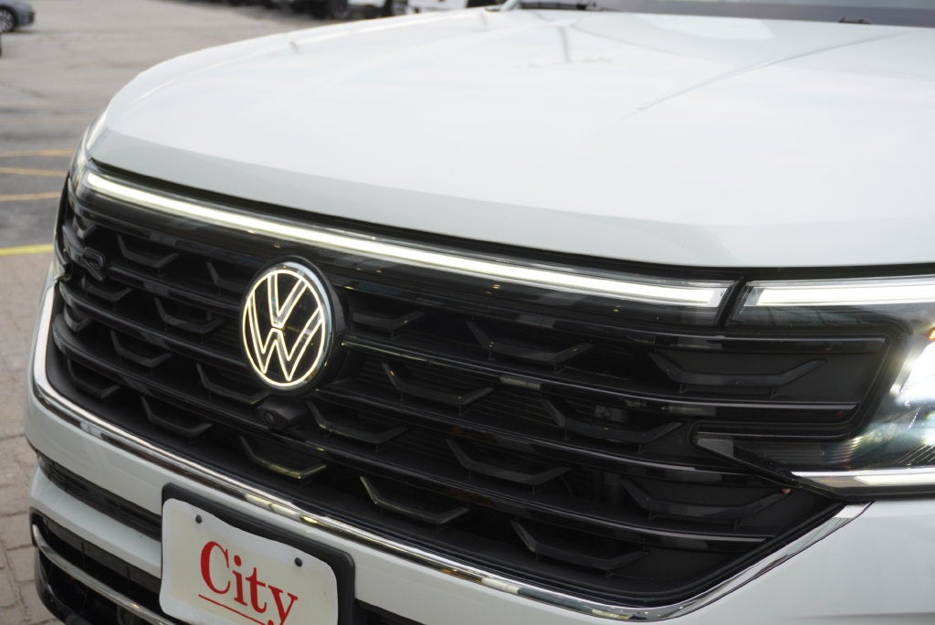 2024 Volkswagen Atlas 2.0T SEL Premium R-Line