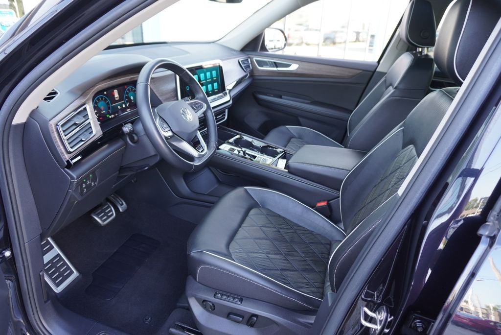 2024 Volkswagen Atlas 2.0T SEL Premium R-Line