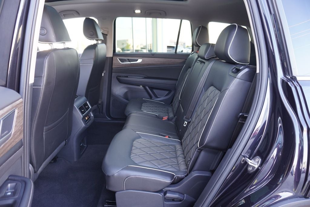 2024 Volkswagen Atlas 2.0T SEL Premium R-Line