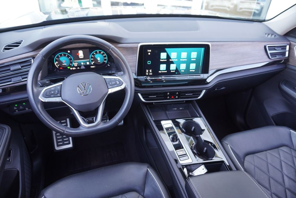 2024 Volkswagen Atlas 2.0T SEL Premium R-Line