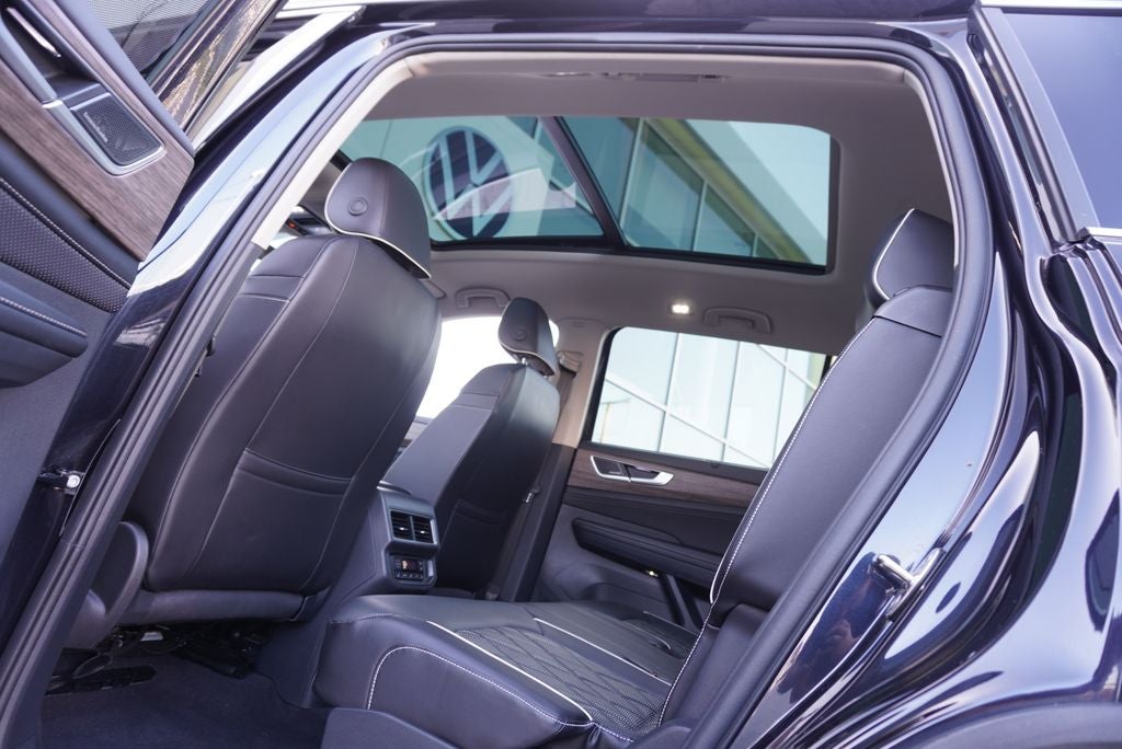 2024 Volkswagen Atlas 2.0T SEL Premium R-Line