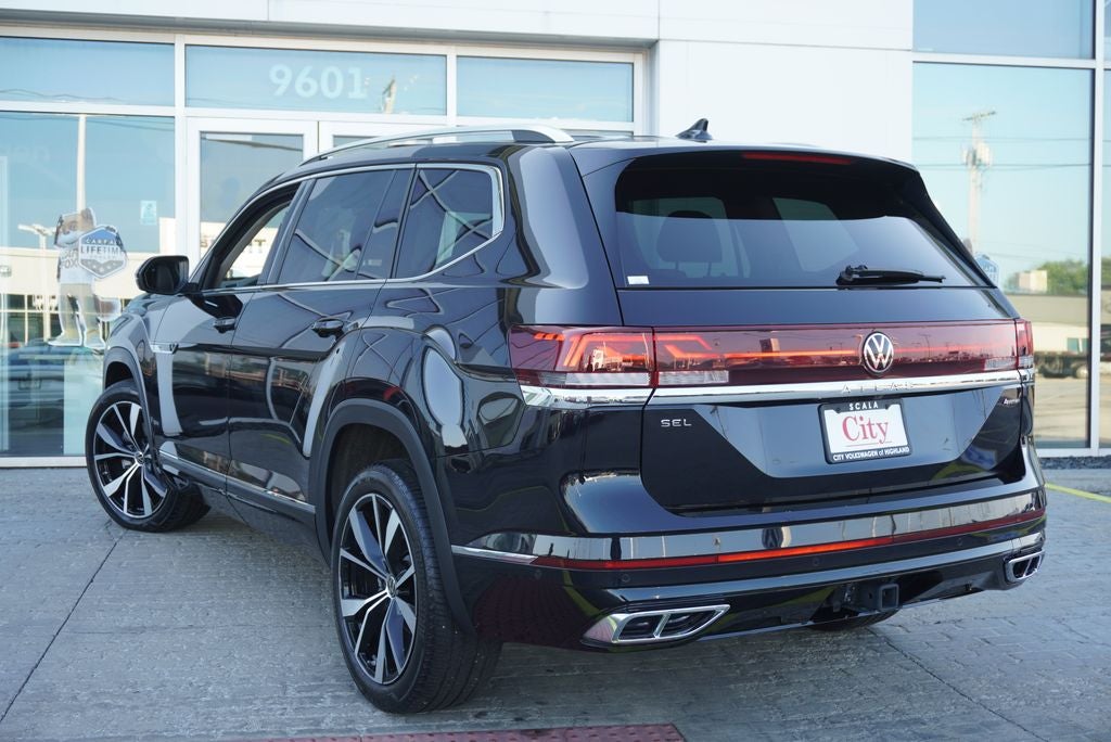 2024 Volkswagen Atlas 2.0T SEL Premium R-Line
