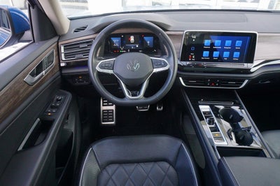 2025 Volkswagen Atlas 2.0T SEL Premium R-Line