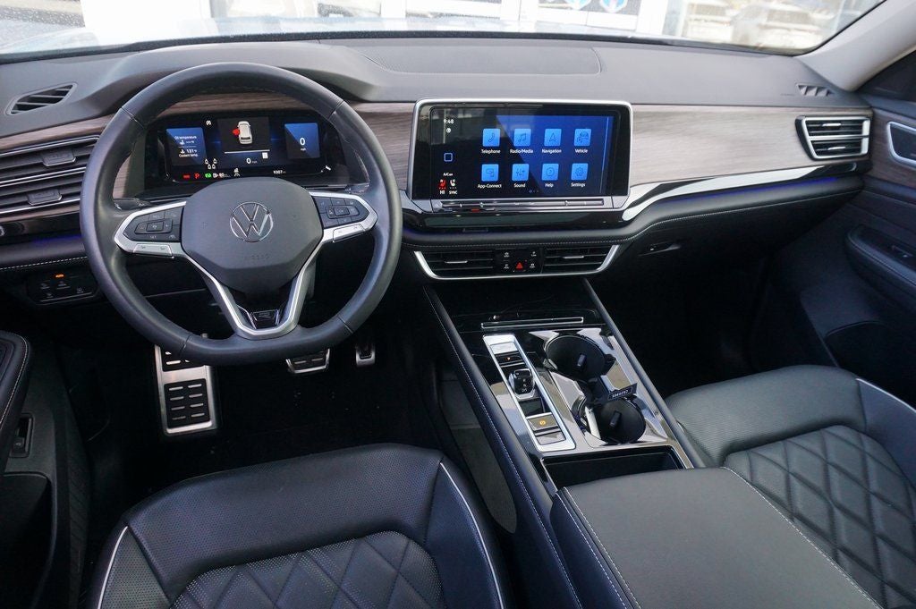 2025 Volkswagen Atlas 2.0T SEL Premium R-Line