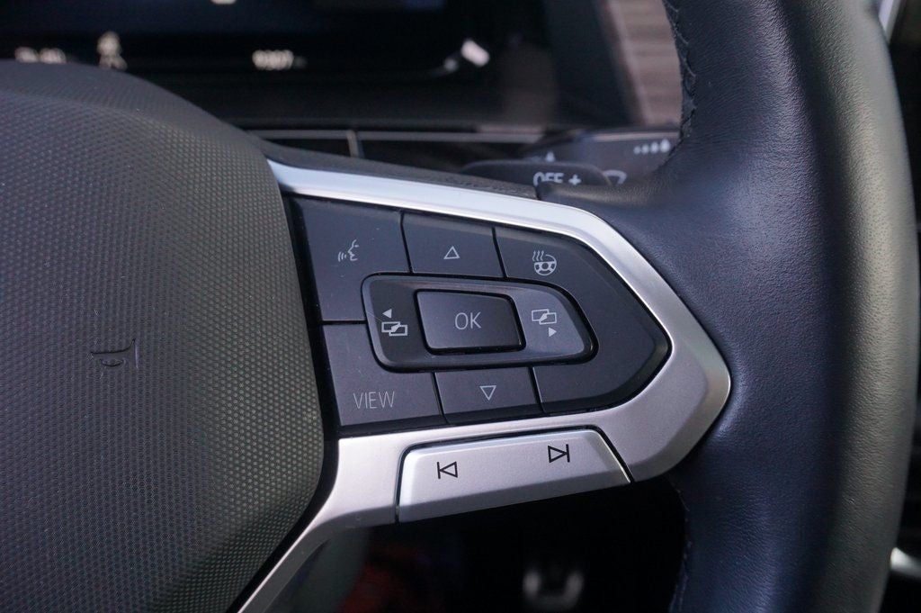 2025 Volkswagen Atlas 2.0T SEL Premium R-Line